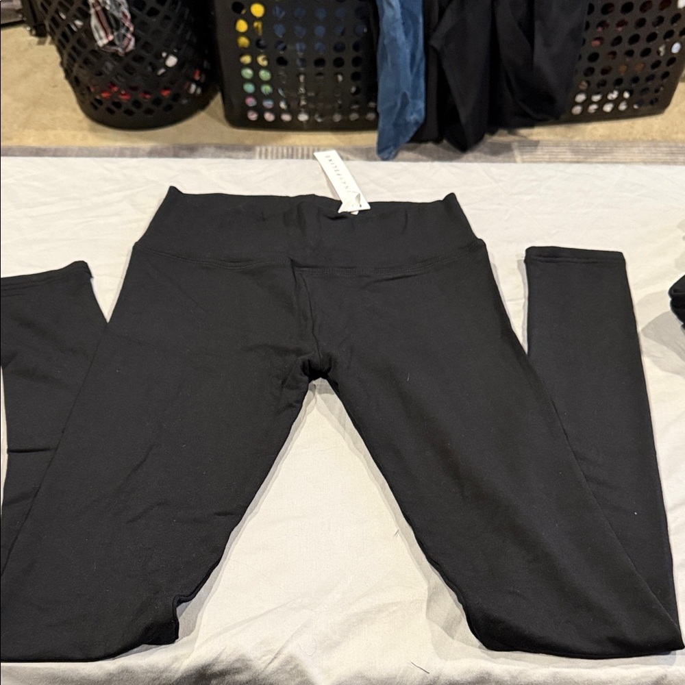 Women's Black High-Waist Leggings